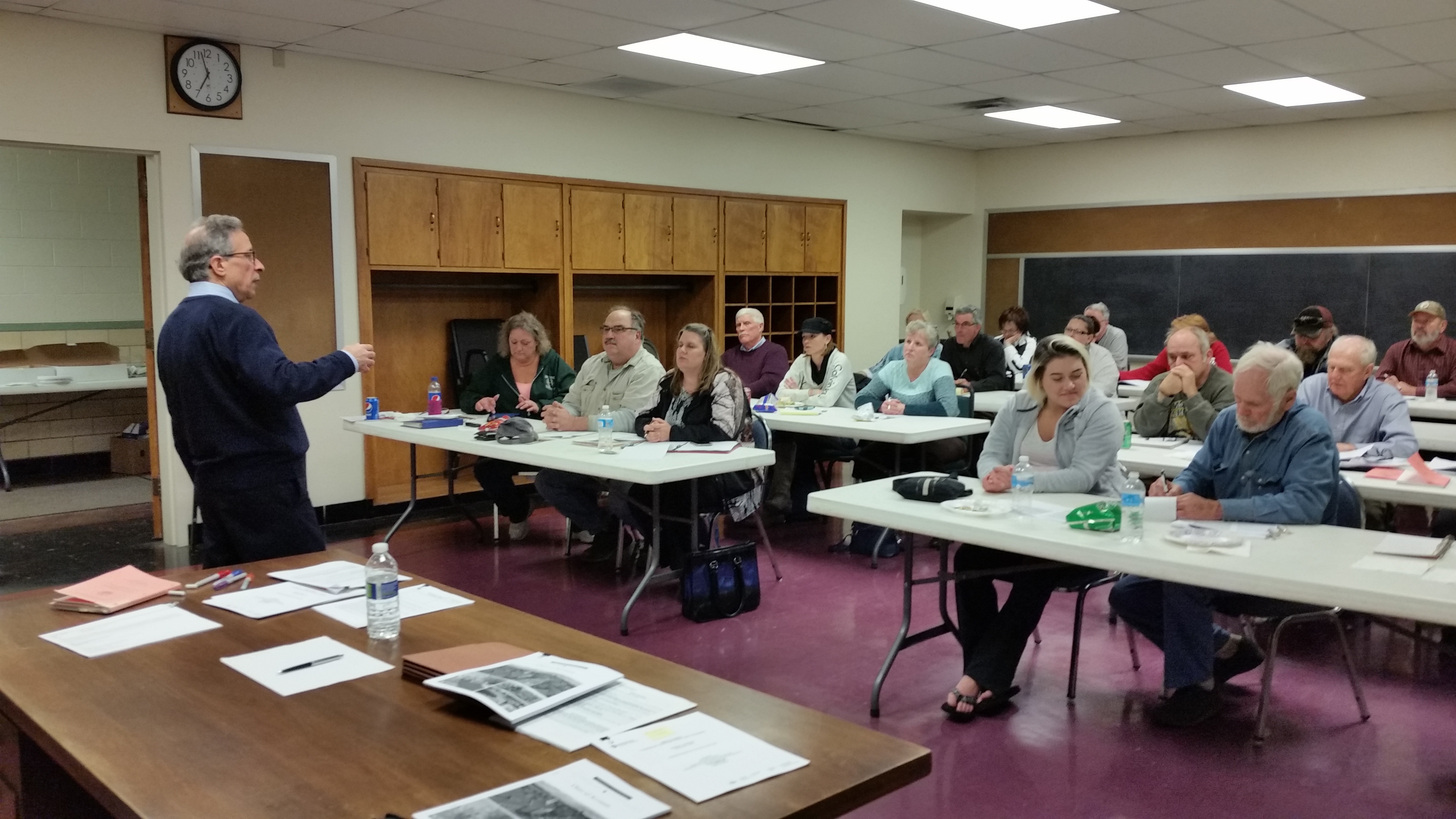 Michael Foreman conducting Elected Auditor Training 